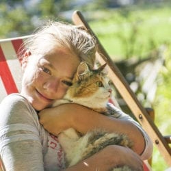 Kind & Katze am Reitbauernhof, Großarl, Salzburger Land – Urlaub am Bauernhof in Österreich