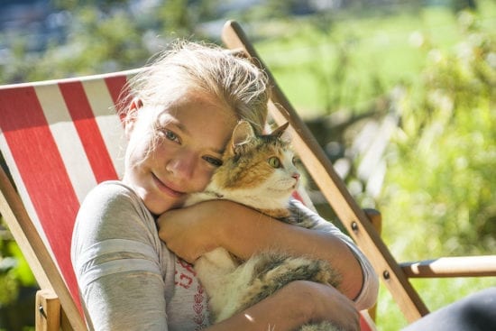 Kind & Katze am Reitbauernhof, Großarl, Salzburger Land – Urlaub am Bauernhof in Österreich